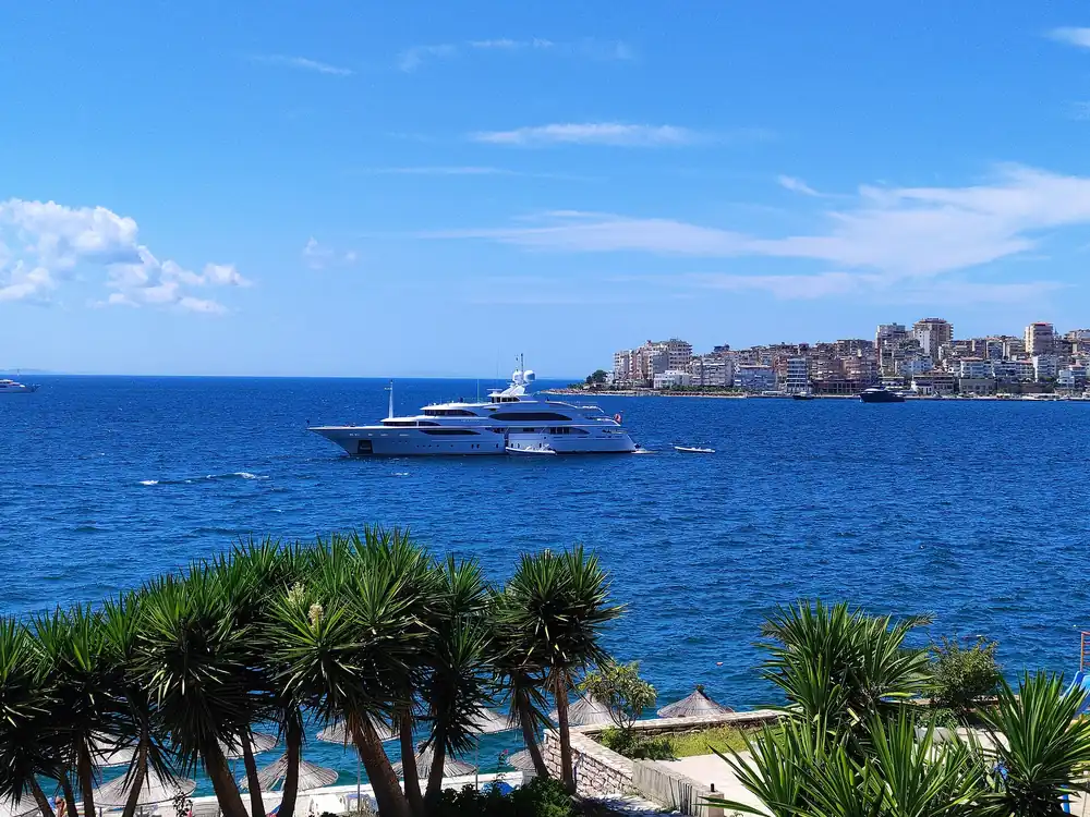 Marina Star — 52 ft motor yacht in Dubai, view 3
